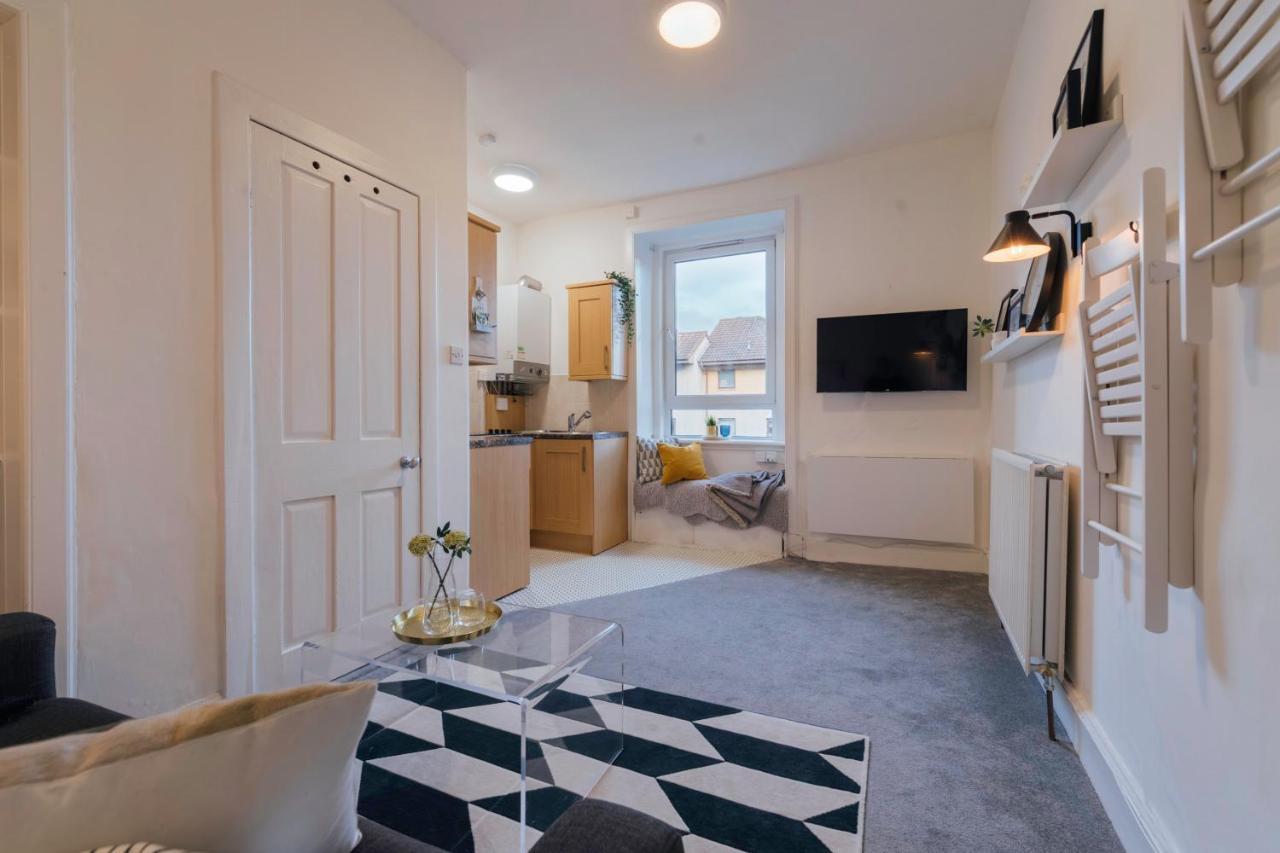 Stylish And Comfortable City Centre Apartment Edinburgh Bagian luar foto